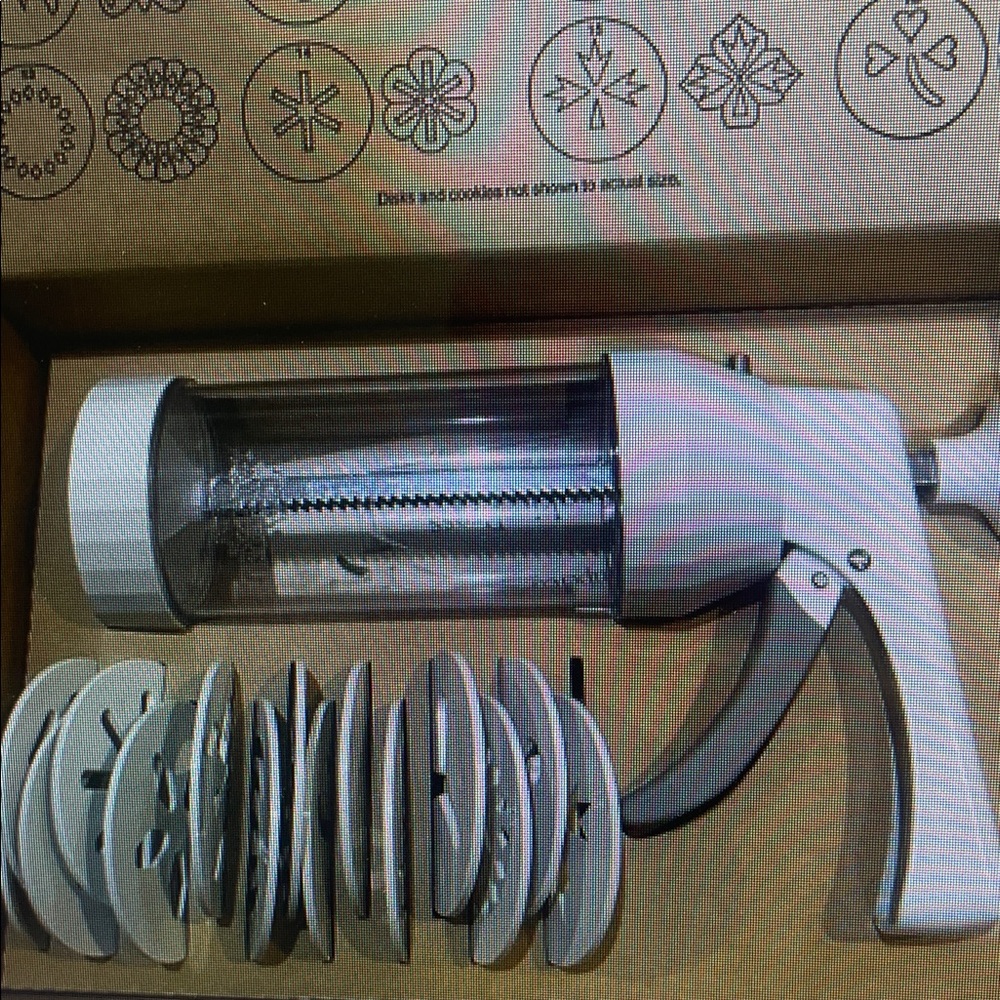 Cookie Press with Discs - White